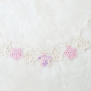 Girnalda estrella rosada crochet