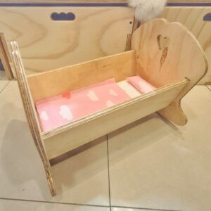 Cunita de madera
