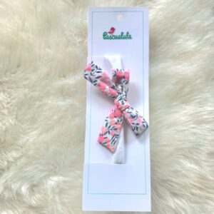 cintillo mariposita blanco con flores