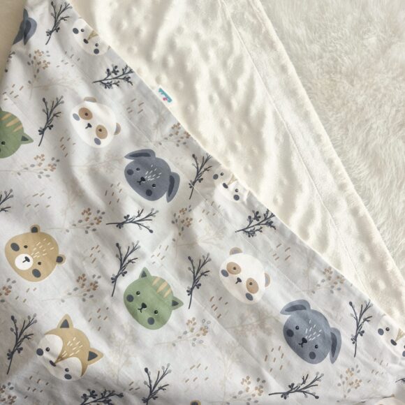 Mantitas Pascualula animales del bosque gris